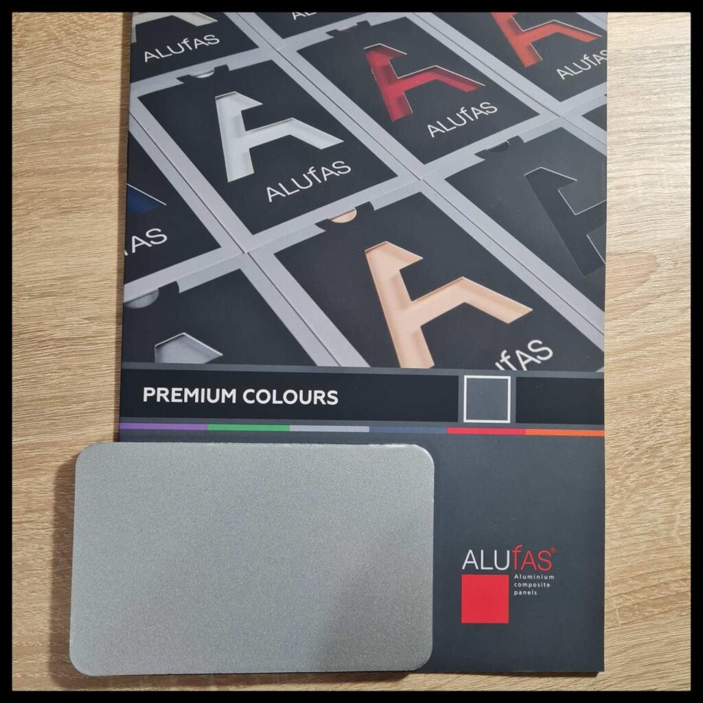 АКП TM — ALUFAS® 4 мм / 0,3 мм / RAL 9006 White Aluminium